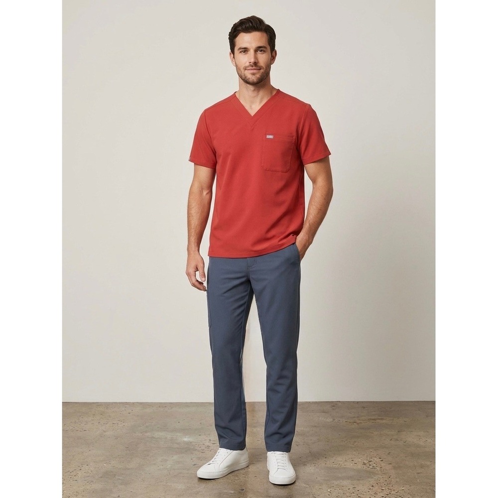 FIGS Leon Scrub Top Mens Medium Red V-Neck Technical Collection FM1500 Pocket